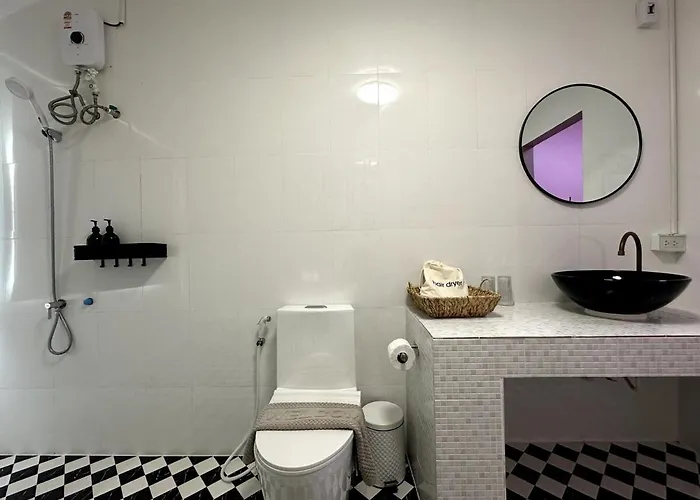 Delightful Townhouse In The Heart Of Sukhumvit Holiday home
