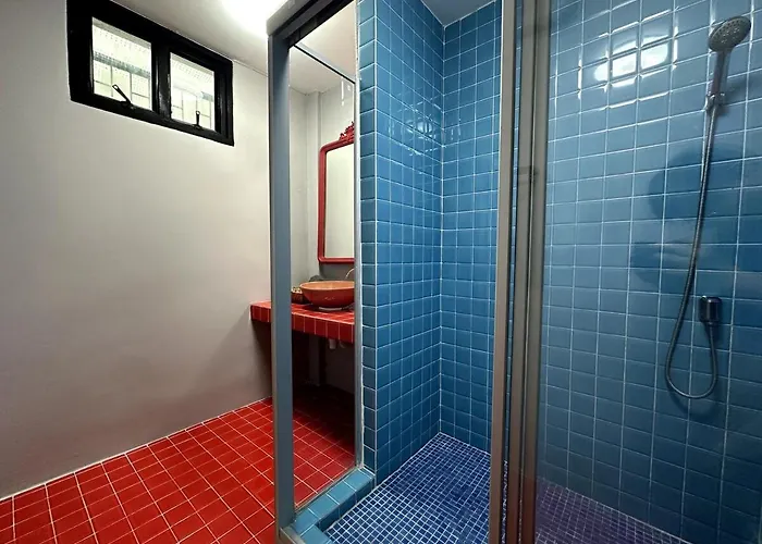Delightful Townhouse In The Heart Of Sukhumvit *